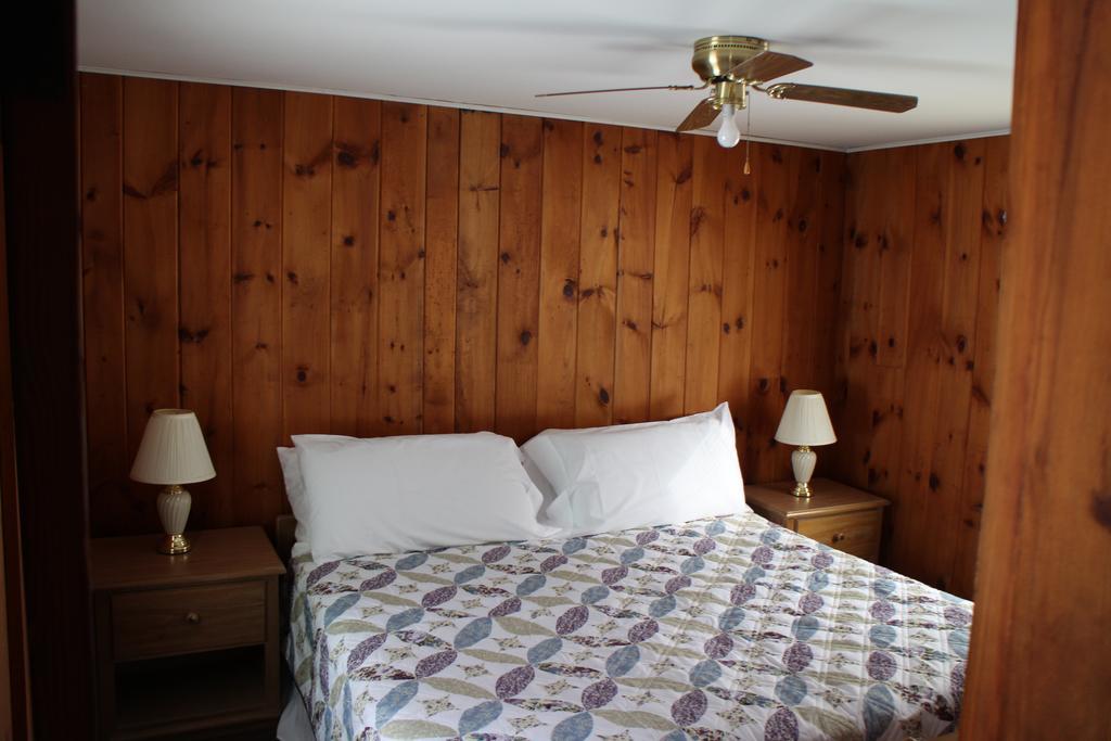Pine Valley Cabins Thornton Chambre photo